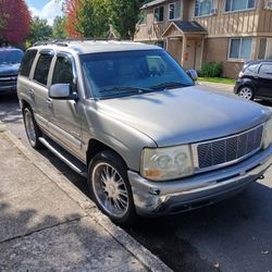 2000 Chevrolet Tahoe