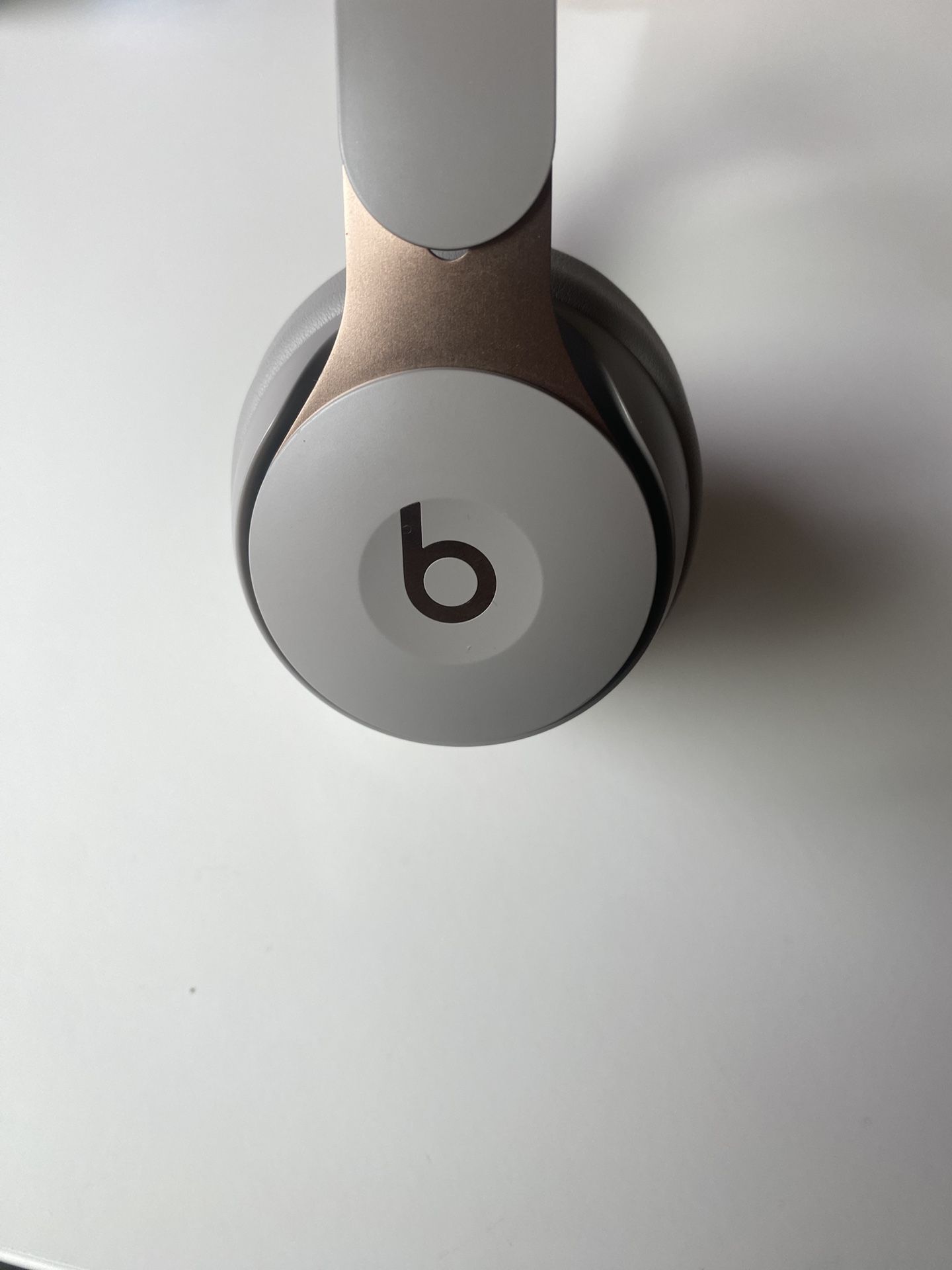 Beats Solo Pro