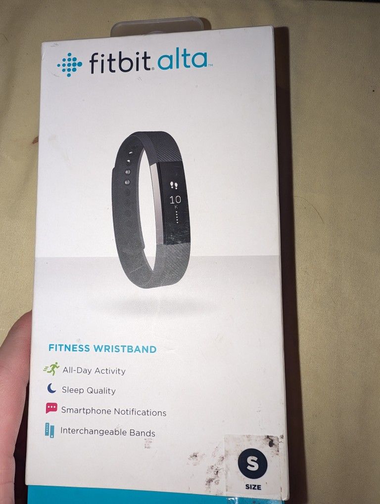 Small Sized Fitbit Alta (Offer?)