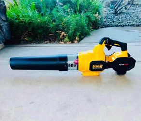 DEWALT XR 60V MAX 140 MPH 600 CFM Brushless Leaf Blower (Tool only) New
