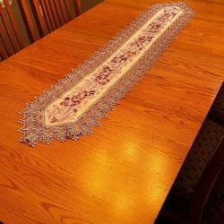 Lace Floral Table Runner