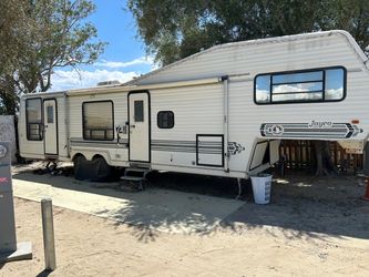 Jayco fith wheel 1985