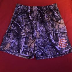 EE Shorts
