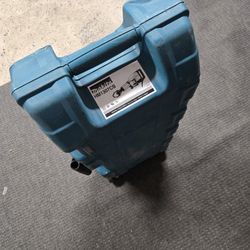 Makita