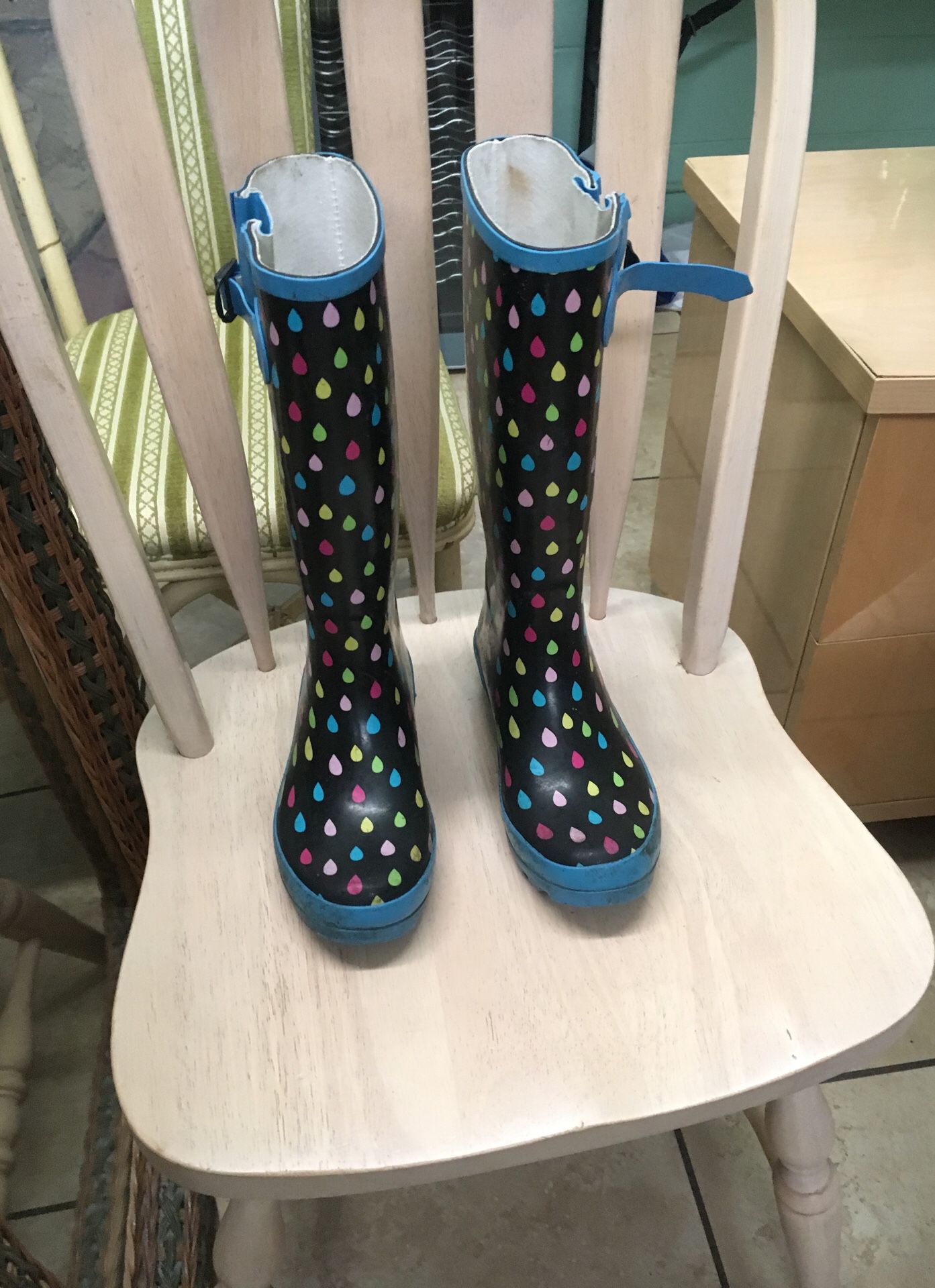 Serra rubber boots size 7