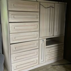 FREE Entertainment Center 