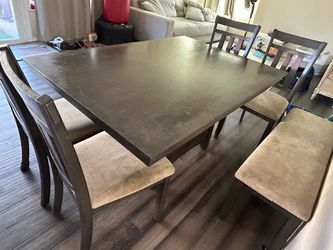 Dining Table with 4 Chairs