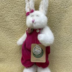 Boyd’s Plush Hare “Ashley”