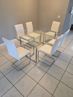 Juego de comedor nuevo / brand new dining set