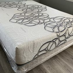 Queen Sky Comfort Bamboo Cool Gel Memory Foamm Matres!!