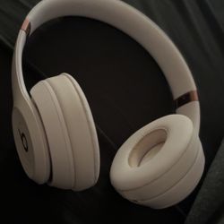 Pink Beats Solo 4