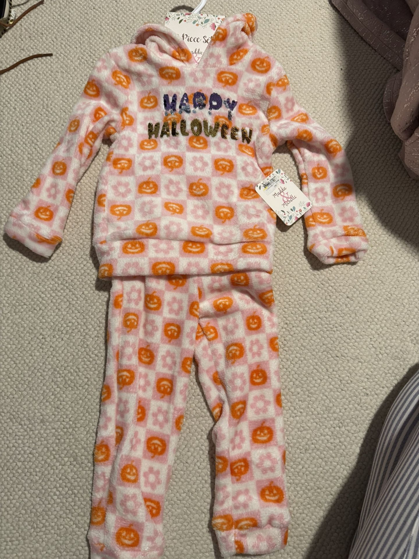 Girls 4 T Happy Halloween Fleece Outfit 2 Piece Maddie & Michelle
