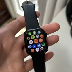 Apple Watch Series 7