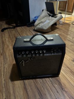 Fender Frontman 15G Guitar Amplifier