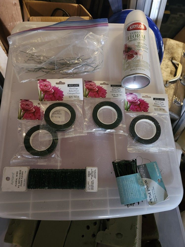 Floral Crafting Supplies