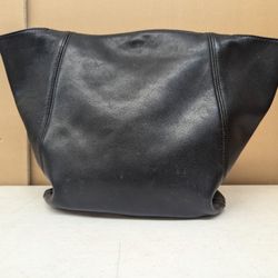 Coach 4181 Black Leather Magnetic Bag