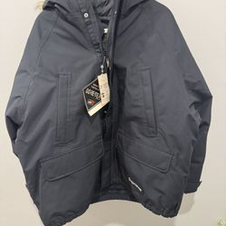 Supreme 2-in-1 Black GORE-TEX Parka + Reversible 700 Fill-Down Liner Camo Jacket