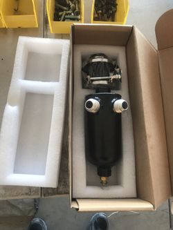 -12 an breather. Brand new in box bought for 67$ new. Sell for 20$