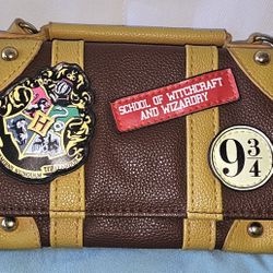 Harry Potter Crossbody Shoulder Bag Hogwarts School 9 3/4 Purse Wallet No Strap