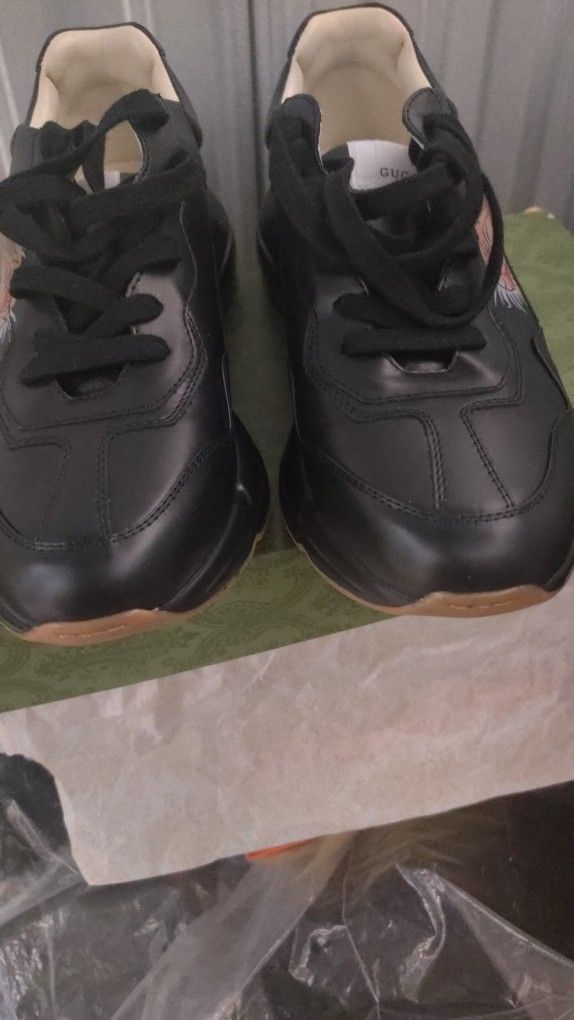 Gucci Rhyton Sneakers 