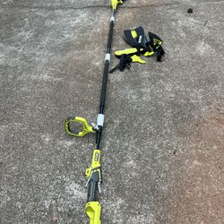 RYOBI 40V 10 in. Cordless Battery Pole Saw (Tool-Only) used 