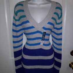 New XL Knit Sweater 