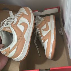 Nikes brand New 