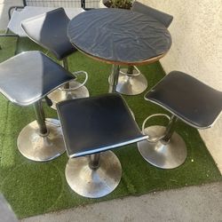 Tall Table And Bar Stools 