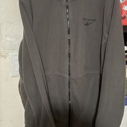Reebok Men Hoodie Size L