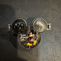 Disneyland Disney Trading Pins 