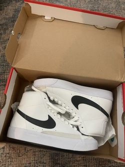 Nike Woman’s Shoes