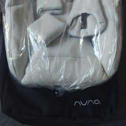 Nuna Pipa Lite RX And Pipa Relx Base newborn car seat insert, new, with the carrying bag