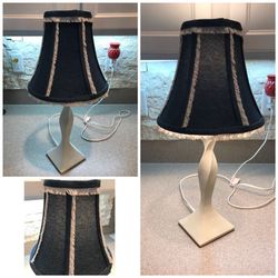 Pottery barn little kids accent lamp approximately 21 inches tall with denim lampshade