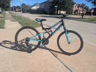 Huffy Trail runner - 26* Dual Suspensions Mountain Bike (Good Condition)