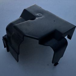 2003 To 2006 Chevy Suburban/Tahoe GMC Yukon FUSE BOX COVER