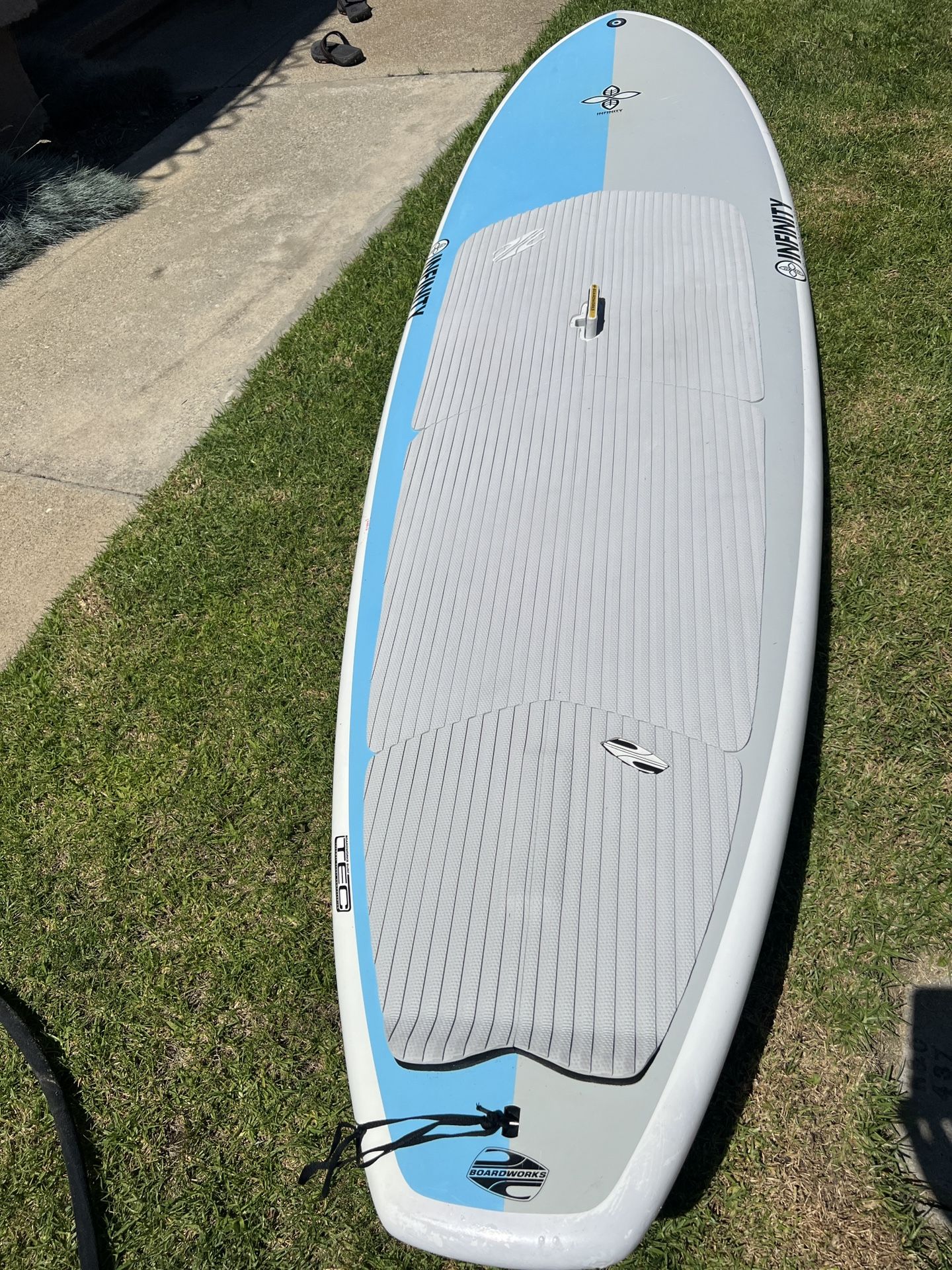 Infinity Sup Surf Paddle Board 10’4” 31” 4.75”