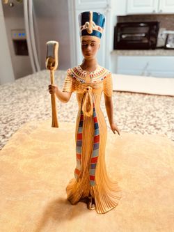 lenox porcelain Nefertiti doll