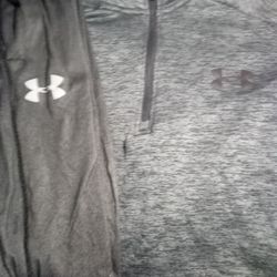 Under Armour Sweatshirt & Sweatpants S Small 
