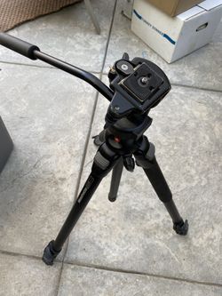 Manfrotto 3021BPRO tripod with 3130 fluid head