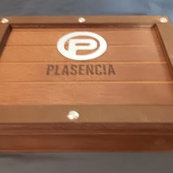 Beautiful Wooden Cigar Box / Storage / Container/ Stash / Hidden / Smoke / Vape / Jewlery 