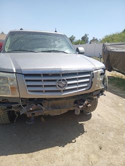 2003 Cadillac Escalade