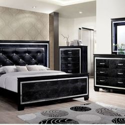 Brand New Black 4pc Queen Bedroom Set (Available In California & Eastern King)