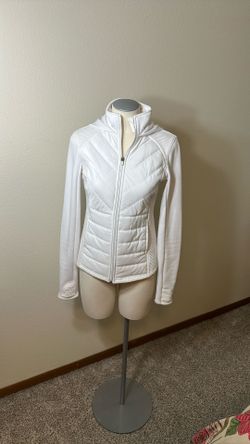 Macy’s ‘Tek Gear’ XS White Multipurpose Zip Up Jacket