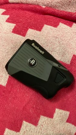 Bushnell Tour V5 Laser range Finder with the case. No issues working good.