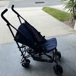 Chicos Lightweight Folding Stroller 