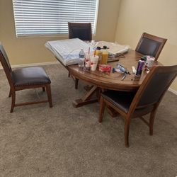 Dining Table With 4 Chairs 