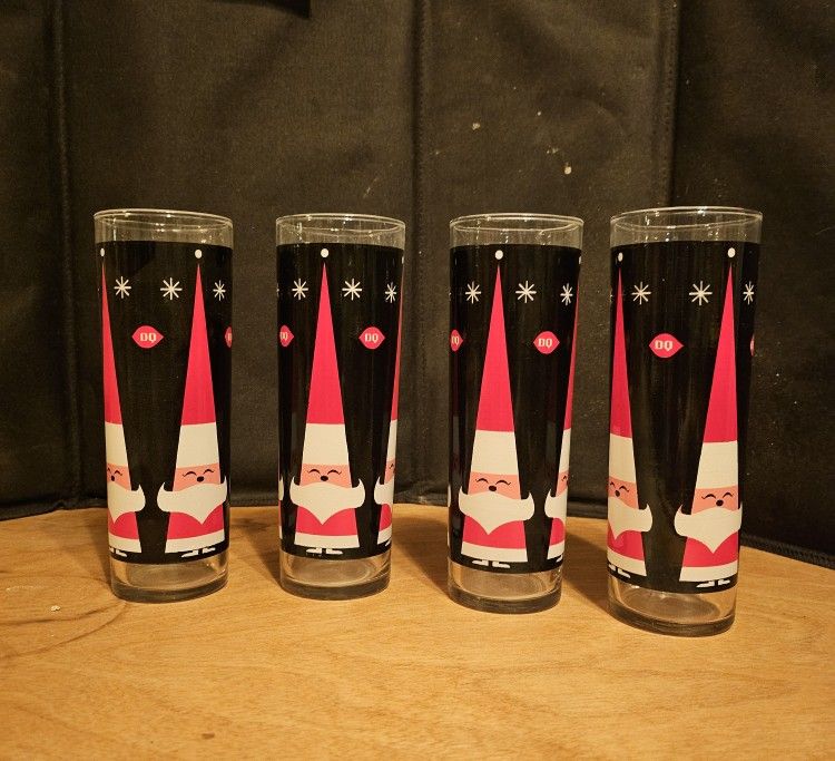 Santa Glasses (Set Of 4)