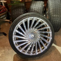 AZARA WHEELS: AZA-501 CHROME 22X8.5 38MM OFFSET Universal 5 lug: 5X114.3 (5X4.5),5X120