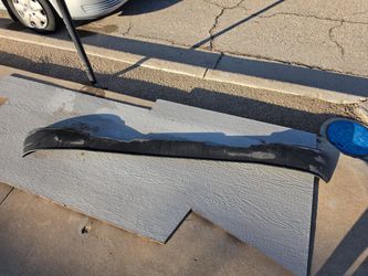 Fit For 2015-2020 Chevrolet Colorado Front Lower Valance Air Deflector Textured. Pick up East side, Cash Only.
Compatible con Chevrolet Colorado 20
