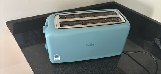 Bella 4-Slice Blue Toaster